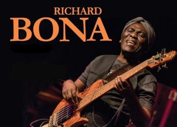 Le célèbre jazzman Richard Bona appelle le président Paul Biya à quitter le pouvoir