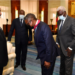 Le Nigérian Aliko Dangote décoré par le président Paul Biya