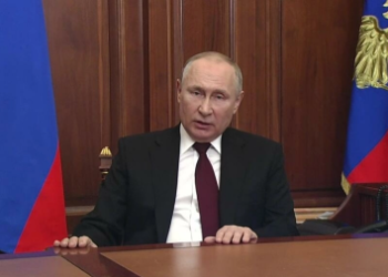 Vladimir Poutine reconnaît l’indépendance des territoires séparatistes de l’Ukraine