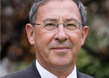 Un général à la tête de la mission diplomatique française au Cameroun : de quoi s&rsquo;agit-il ?