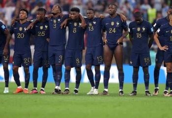 Coupe du Monde 2022 : ce n’est pas le foot qui règlera le contentieux colonial!