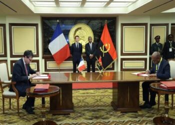 Emmanuel Macron dans quatre pays africains, Margarita Robles au Mali