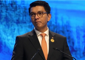 Madagascar: la nationalité française du président malgache suscite la controverse