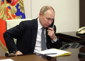 Russie-Mali : Poutine s’entretient par téléphone avec le Président de la transition malienne