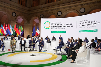 sommet financier de paris