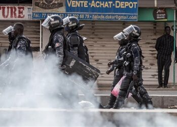 Sénégal: Pour une sortie de crise immédiate, 20 organisations de la société civile appellent à un « dialogue direct » entre Sall et Sonko