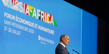 Poutine promet des céréales gratuites aux pays africains