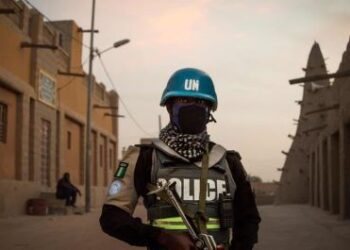 Mali: la mission de l’ONU quitte son camp, où les rebelles devancent l’armée