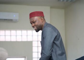 Au Sénégal, la justice réintègre l’opposant Ousmane Sonko sur les listes électorales