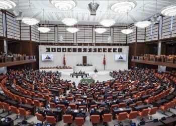 Turquie: le Parlement avalise la prolongation de 24 mois du déploiement de troupes en Libye