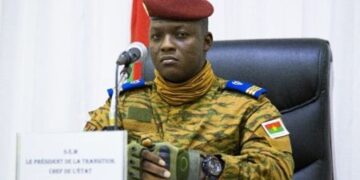 Burkina Faso : Le président Traoré est prêt à rompre avec le FCFA