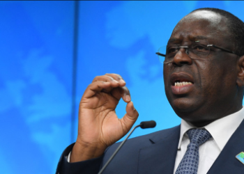 Sénégal : le président Sall assure qu’il quittera le pouvoir le 2 avril