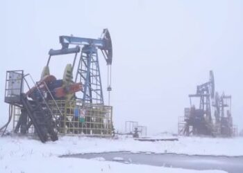 La dédollarisation s’accélère : L’Inde va acheter du pétrole russe en roubles