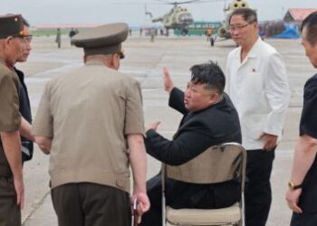 Corée du Nord: après des inondations, Kim Jong Un supervise une opération de sauvetage