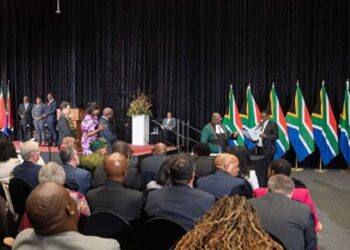 L’Afrique du Sud a investi un nouveau gouvernement inédit composé de plus de trente ministres