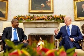 Le président américain Biden reporte son premier voyage en Afrique en raison de l’ouragan Milton en Floride