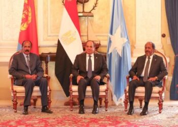 Sommet tripartite à Asmara: la Somalie accueille favorablement la proposition de l’Egypte de déployer des Casques bleus