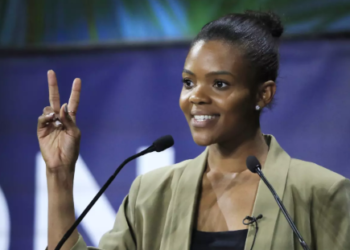 L’influenceuse américaine Candace Owens est interdite de Nouvelle-Zélande quelques semaines après avoir été interdite en Australie