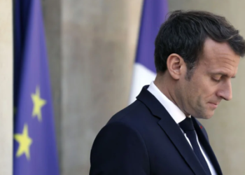 Le miracle ou la faillite: Emmanuel Macron a conduit la France au bord du précipice…