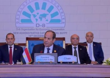 Le monde est confronté à une politique de deux poids deux mesures et à une marginalisation du droit international: Le président égyptien