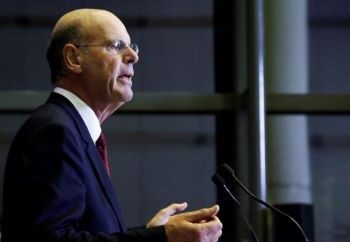 «La France doit rester un pays d’immigration» : quand le ministre de l’Économie contredit son collègue de l’Intérieur…