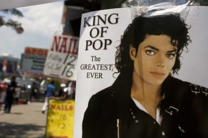 Vidéo de Candace Owens: Qui a tué Michael Jackson ?