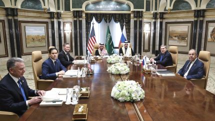 Guerre en Ukraine: les Etats-Unis et la Russie font un premier pas vers la normalisation de la situation à Ryad