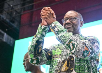 Côte d’Ivoire : Tidjane Thiam remporte une victoire importante dans une affaire de nationalité