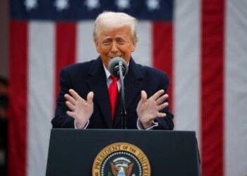 Trump déclare la guerre commerciale et plonge l’économie mondiale dans l’inconnue