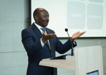 Gabon : le PDG de BGFIBank, Henri-Claude Oyima nommé ministre d’État en charge de l’Économie