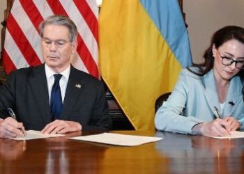 «Comme dans un film de mafia » : les dessous de l’accord entre l’Ukraine et les États-Unis sur les terres rares