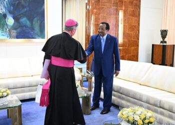 Le Cameroun et le Vatican :  le président Biya a accordé une audience à Mgr Bettencourt