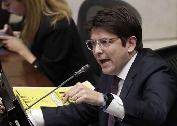 Colombie : le candidat présidentiel Miguel Uribe, blessé par balles en juin, est mort