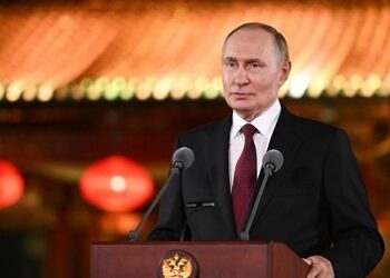 Vladimir Poutine se dit prêt à recevoir Zelensky à Moscou