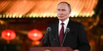 Vladimir Poutine se dit prêt à recevoir Zelensky à Moscou