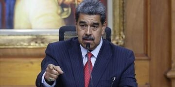 Le Venezuela suspend ses accords énergétiques avec Trinité-et-Tobago après l’arrivée d’un navire de guerre américain