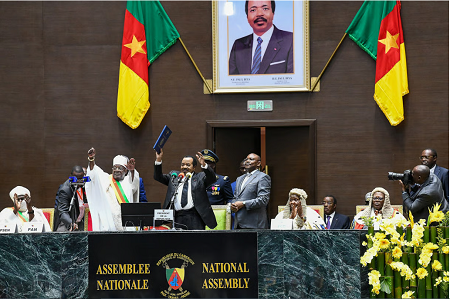 Cameroun : Paul Biya a prêté serment « J’en appelle à l’union sacrée »