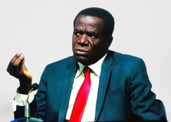 Cameroun : Pr Bahebeck , « Que Biya envoie les gens chercher Tchiroma, qu’il fasse des compromis avec lui »