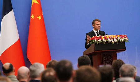 France : Macron menace la Chine de droits de douane
