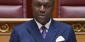 « Le roi de la télé est mort » : Consty Eka, célèbre animateur camerounais et « figure panafricaine »