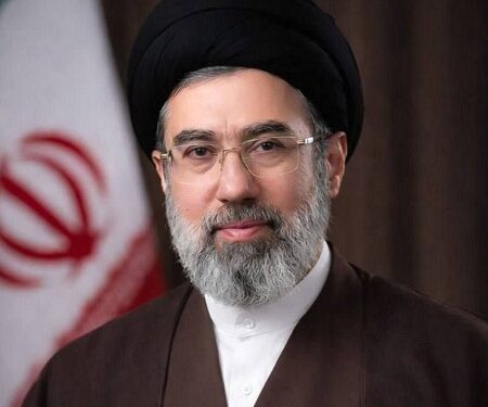 Mojtaba Khamenei devient Guide suprême et succède à son père dans un Iran en guerre