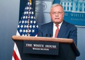 Les États-Unis veulent une nouvelle OTAN avec l’Ukraine sans la France