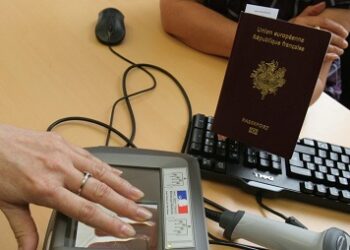 Cyberattaque contre le portail français qui édite les passeports et cartes d’identité : Noms, adresses mail et dates de naissance concernés