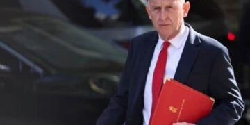 Démission du ministre britannique de la Défense du gouvernement Starmer