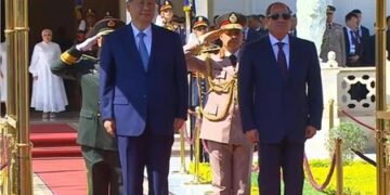 En visite en Egypte, Xi Jinping appelle à combattre « les ingérences » au Moyen-Orient