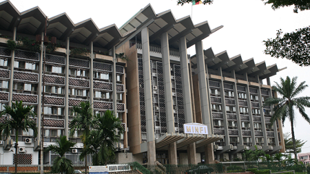 Cameroun : près de 6000 agents publics menacés de suspension de salaire