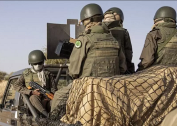 Mauritanie: 17 personnes arrêtées dans une affaire de trafic d’armes près de la frontière malienne