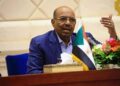 Soudan : l’ancien président Omar El Bechir demande une évacuation sanitaire pour des soins à l’étranger