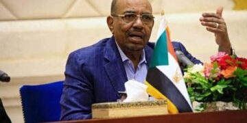 Soudan : l’ancien président Omar El Bechir demande une évacuation sanitaire pour des soins à l’étranger