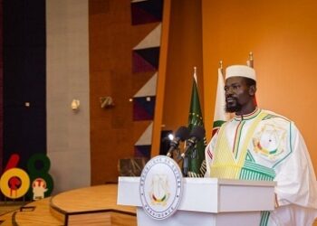 Guinée : le chef de l’État gracie 217 condamnés, dont des prisonniers politiques